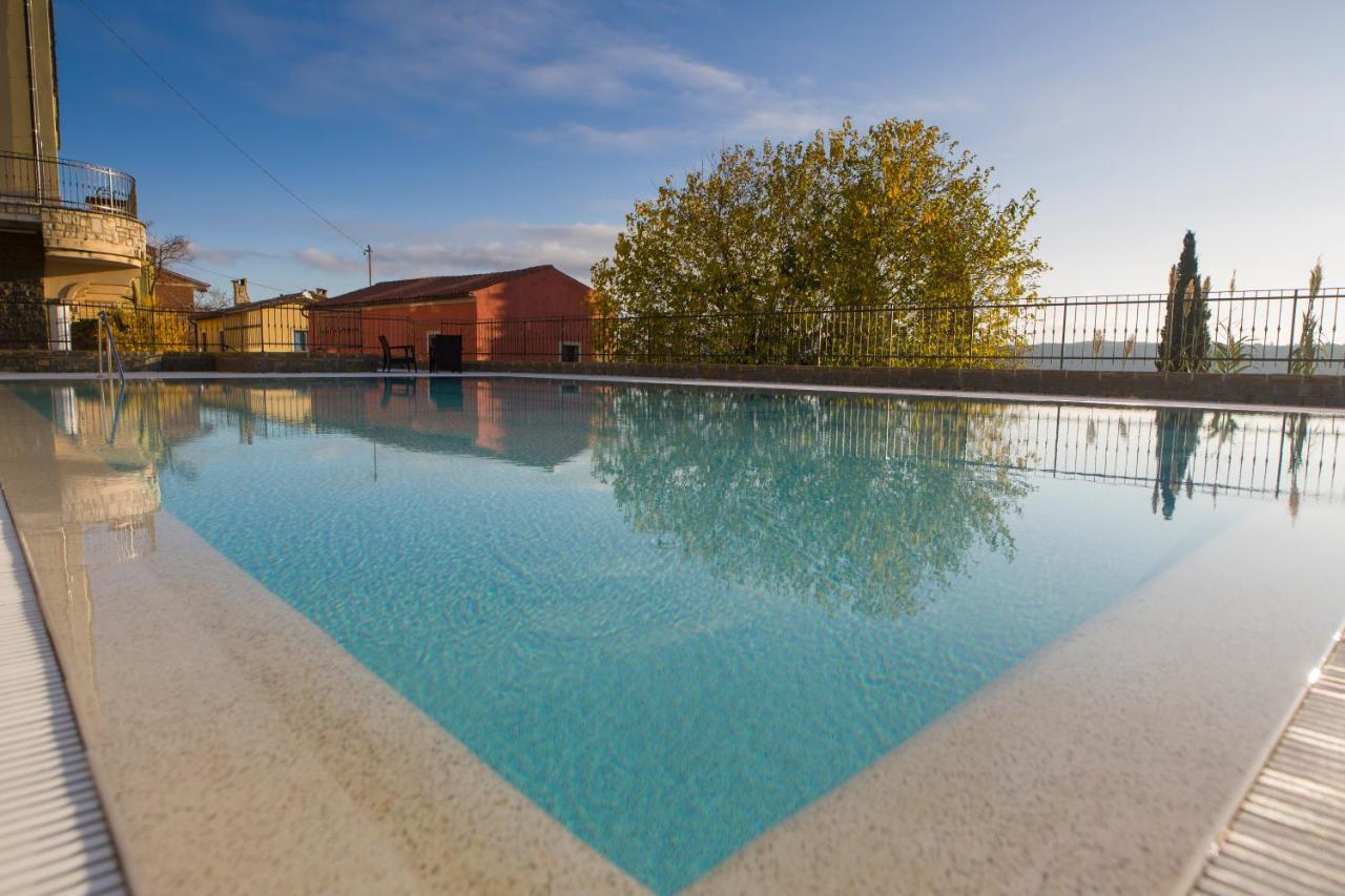 Hotel Stara šola - Oleander Resort Korte Exteriör bild